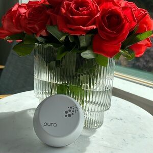 Pura Smart Home Fragrance Diffuser